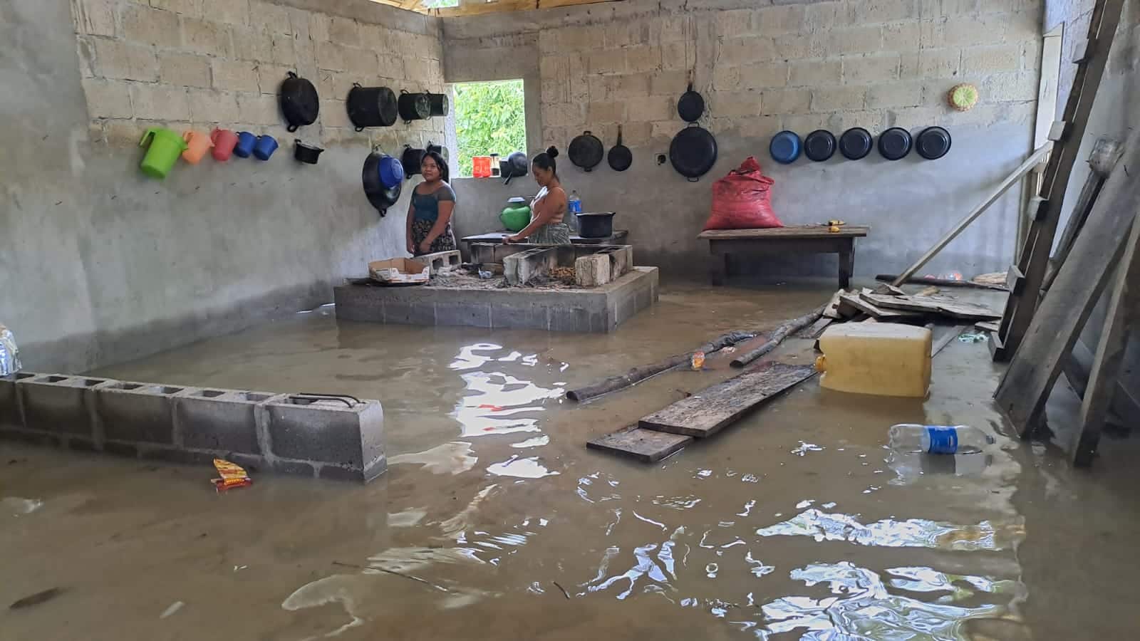 Río Chixoy en Quiché se desborda por lluvia