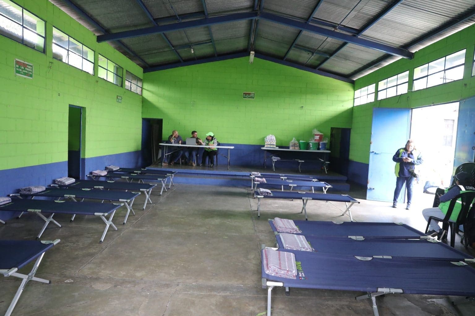 ¿Cuántos albergues están habilitados por la conred en temporada de frío?