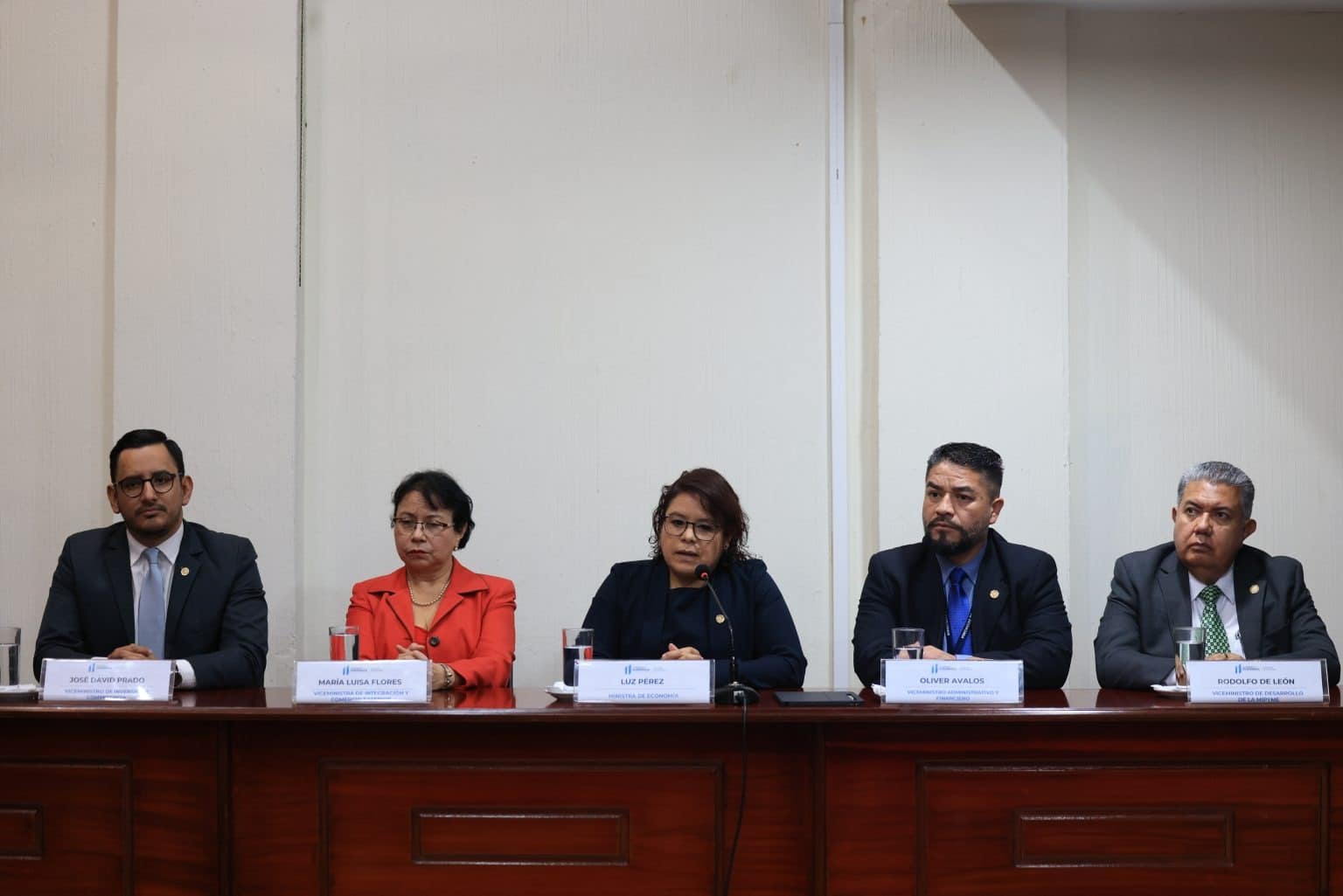 Transición: ¿Cómo avanza el proceso en el Ministerio de Economía?