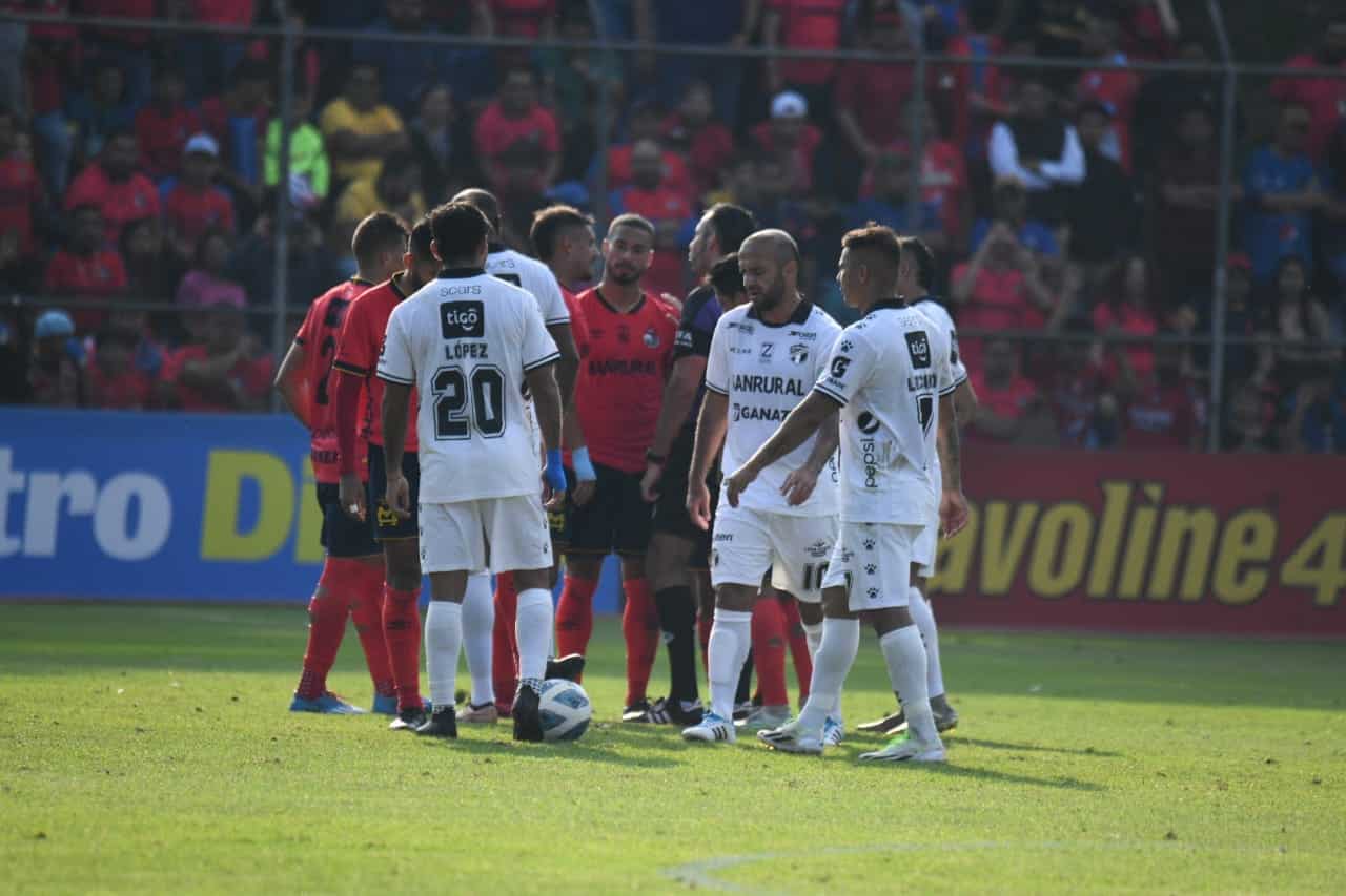 Municipal vs Comunicaciones Clásico 327 Apertura 2023