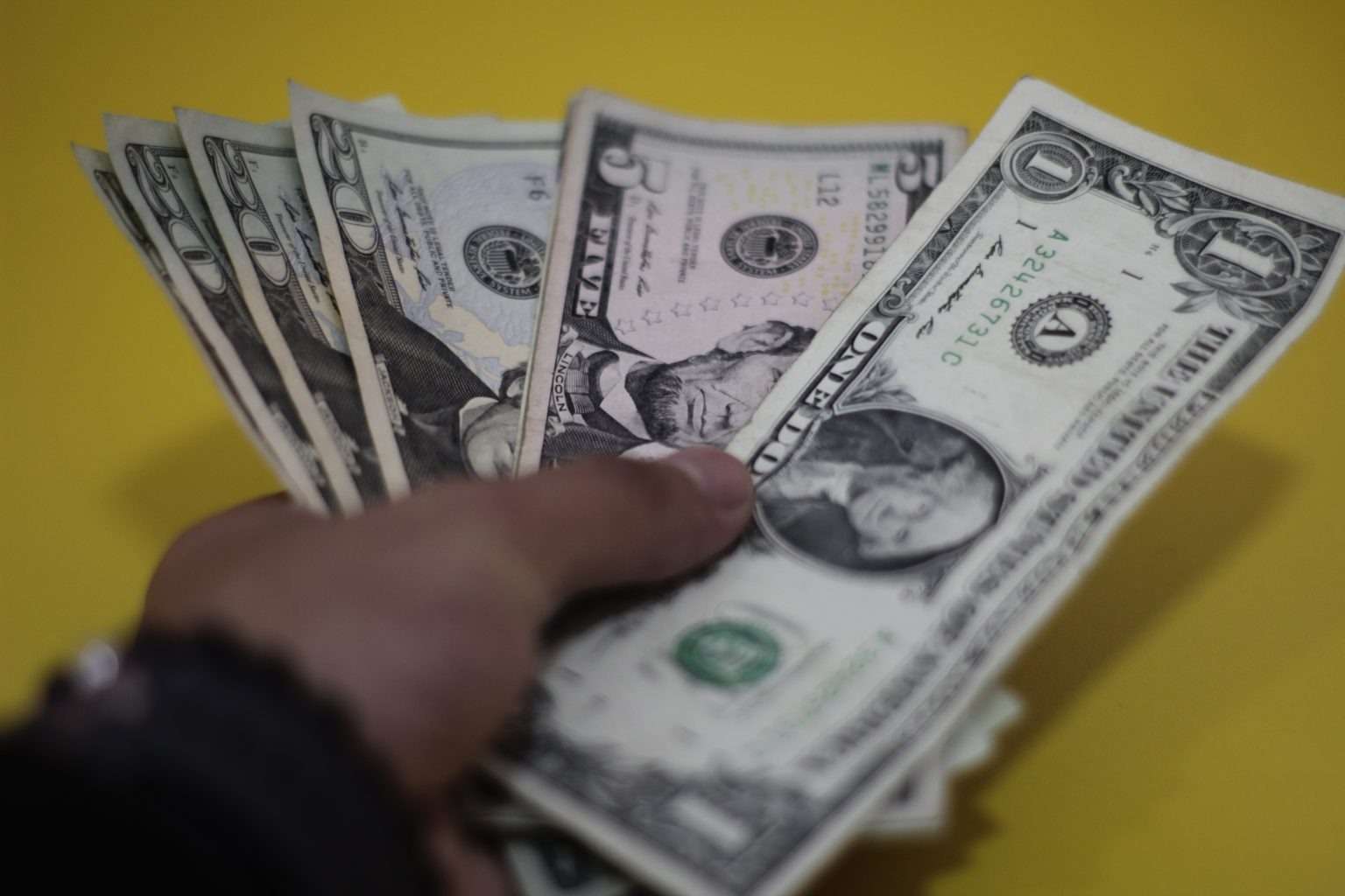 ¿Cuál fue el reporte de remesas de las autoridades hasta noviembre de 2023?