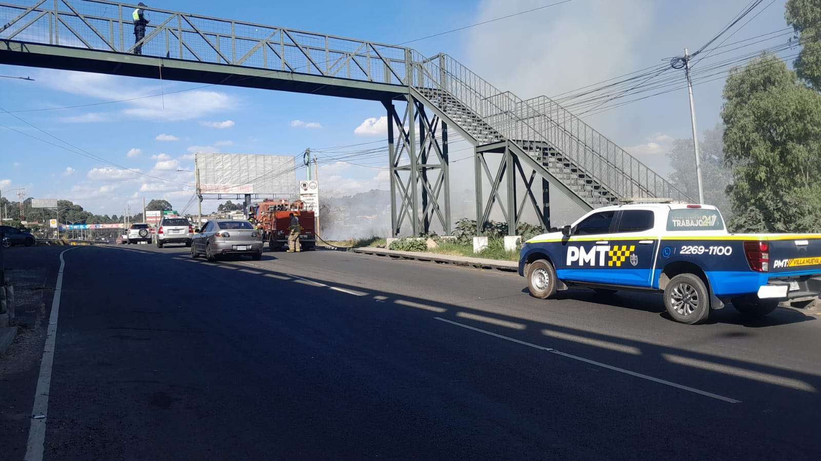 Ruta al pacífico: Se reporta incendio forestal en KM 15