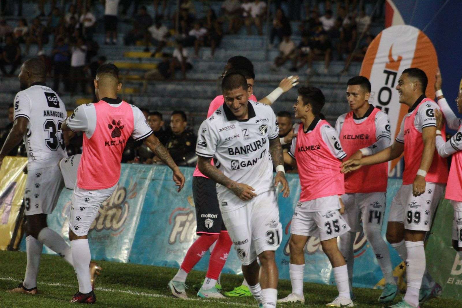 Comunicaciones vs Xinabajul jornada 1 Clausura 2024