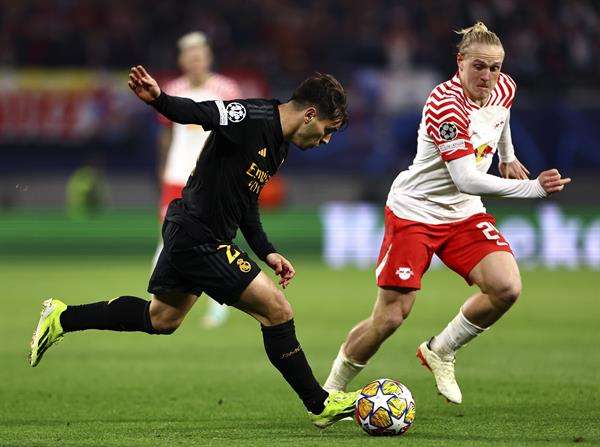 El jugador del Real Madrid Brahim Díaz en una acción del partido de Liga de Campeones frente al Leipzig alemán. EFE/EPA/FILIP SINGER