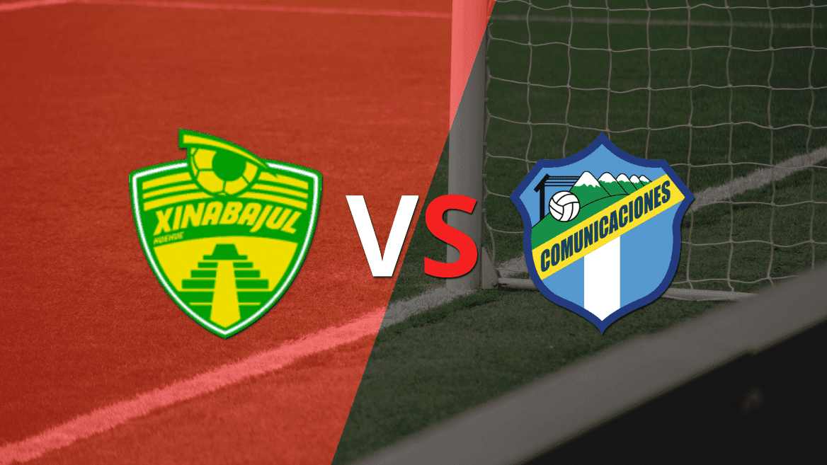 Se juega el segundo tiempo del empate en 0 entre Xinabajul y Comunicaciones