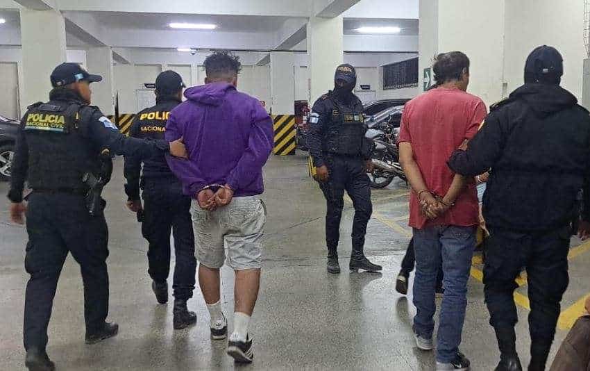 presuntos roba furgones