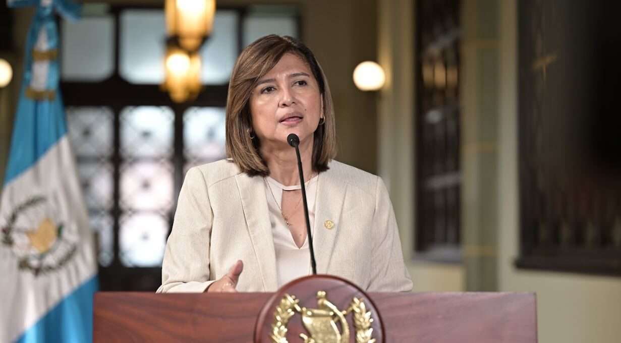 Karin Herrera Ley de Tarjetas de Crédito