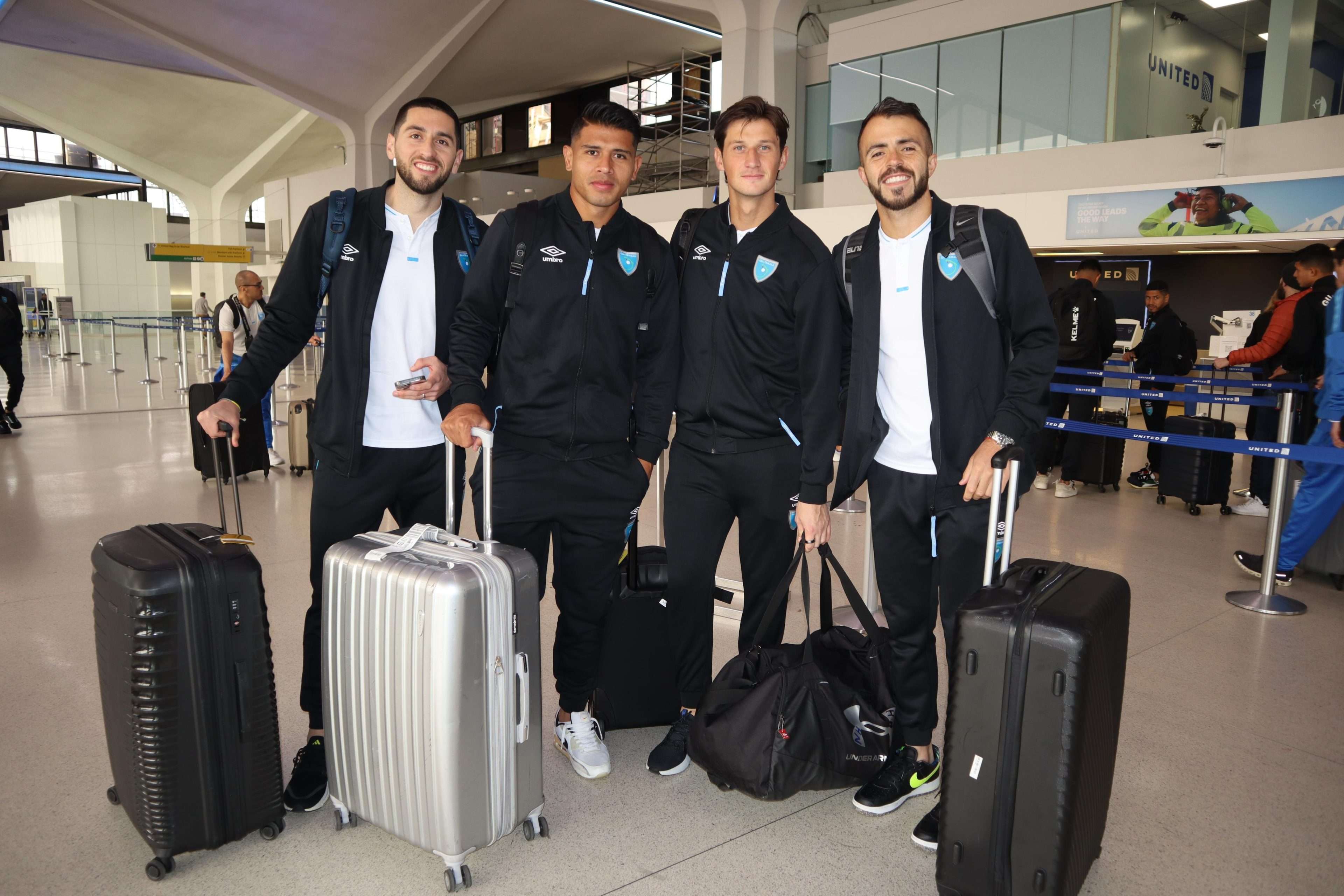 Selección de Guatemala rumbo a Houston
