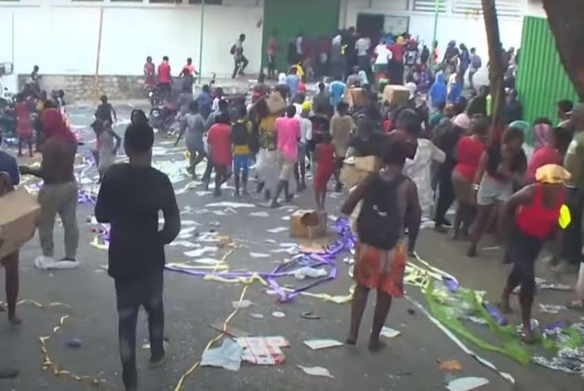 saquean consulado de guatemala en haiti