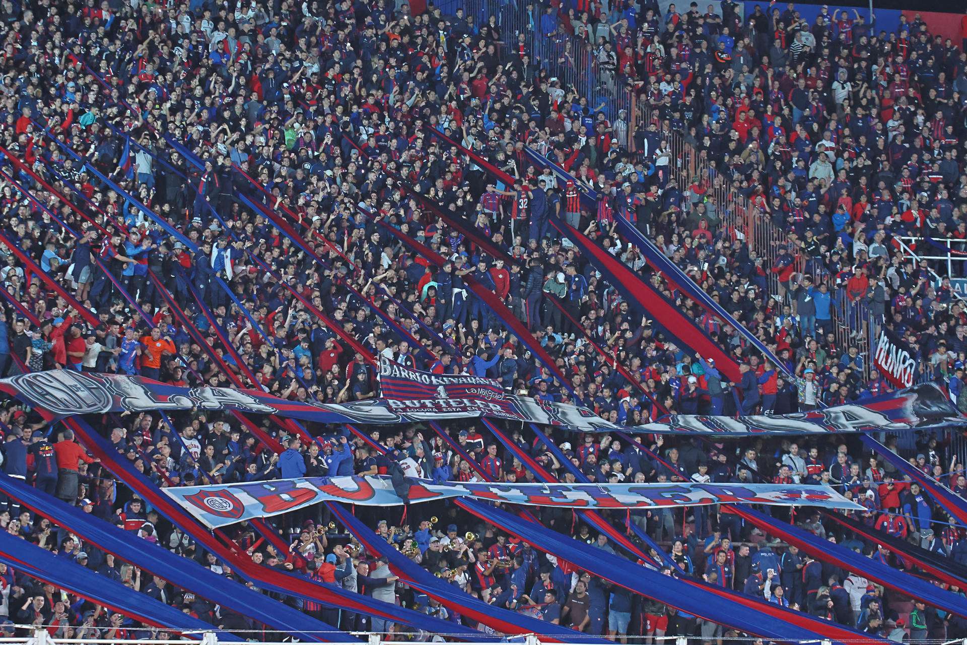 San Lorenzo busca sancionar a aficionada por acto racismo ante Palmeiras