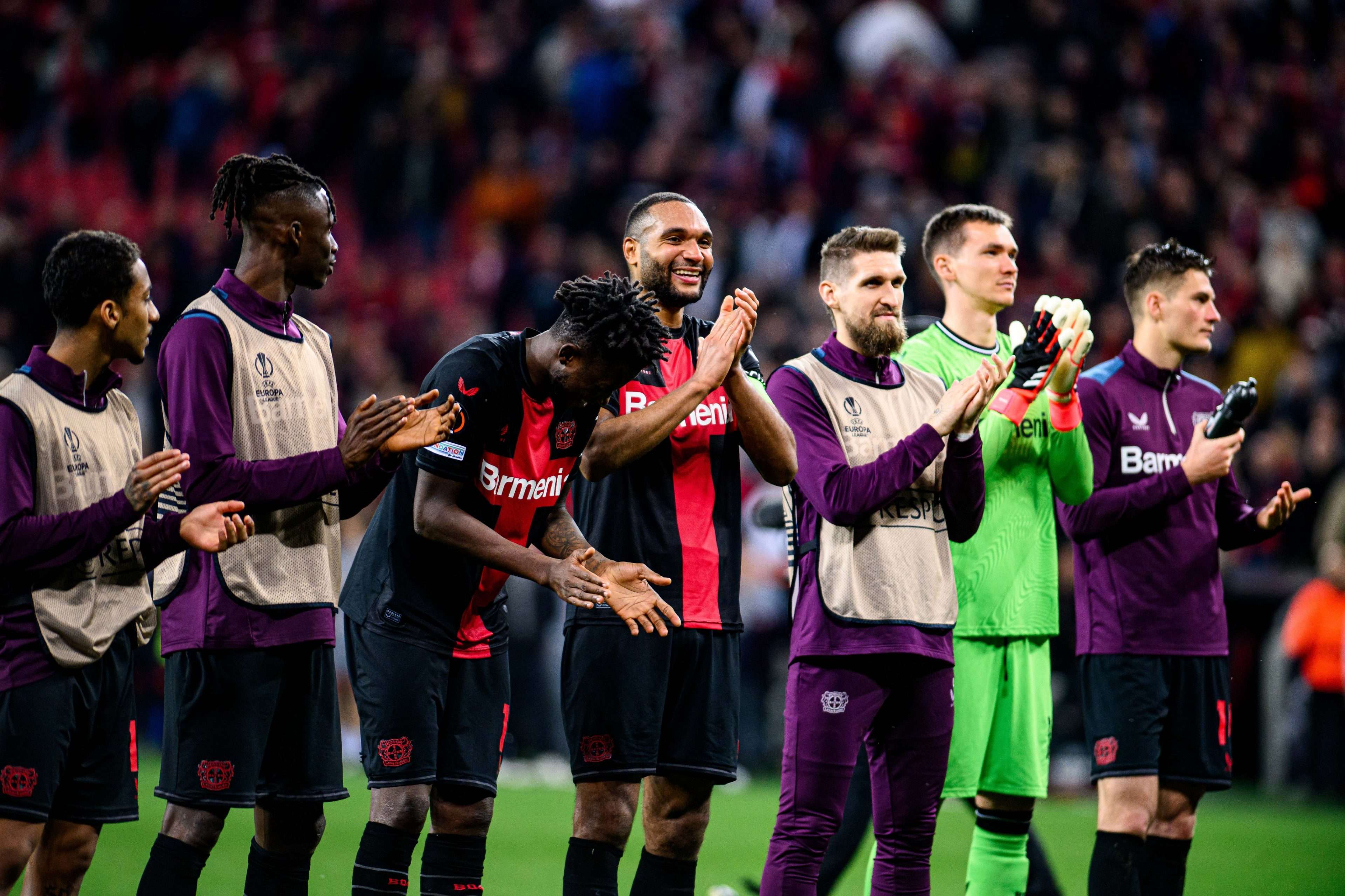 Leverkusen toma ventaja ante el West Ham en Europa League y sigue con paso firme