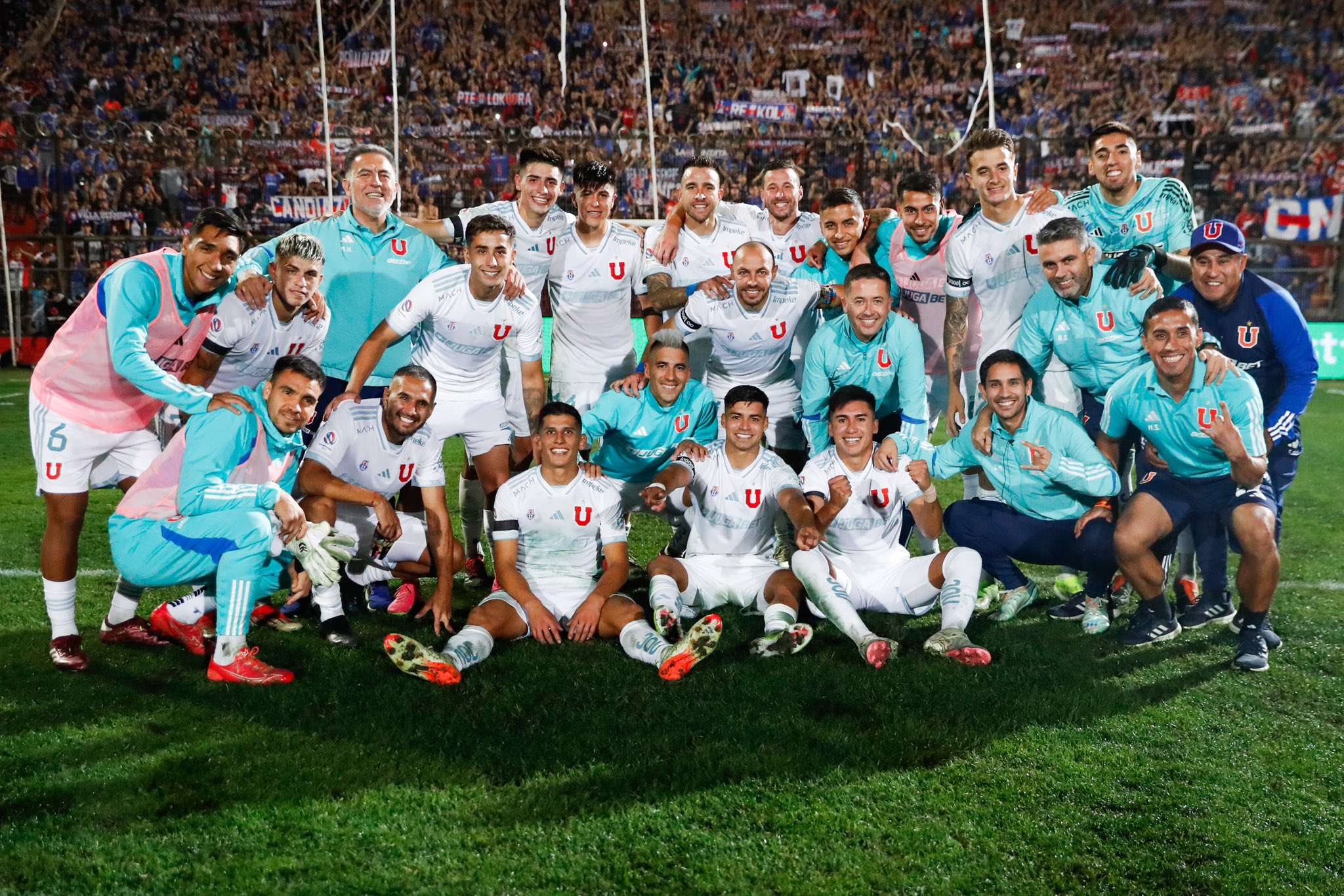 Universidad de Chile venció a Unión Española por 0-1, llegó a 19 puntos de 21 posibles y con una campaña invicta se afirmó como líder invicto de la Liga chilena.