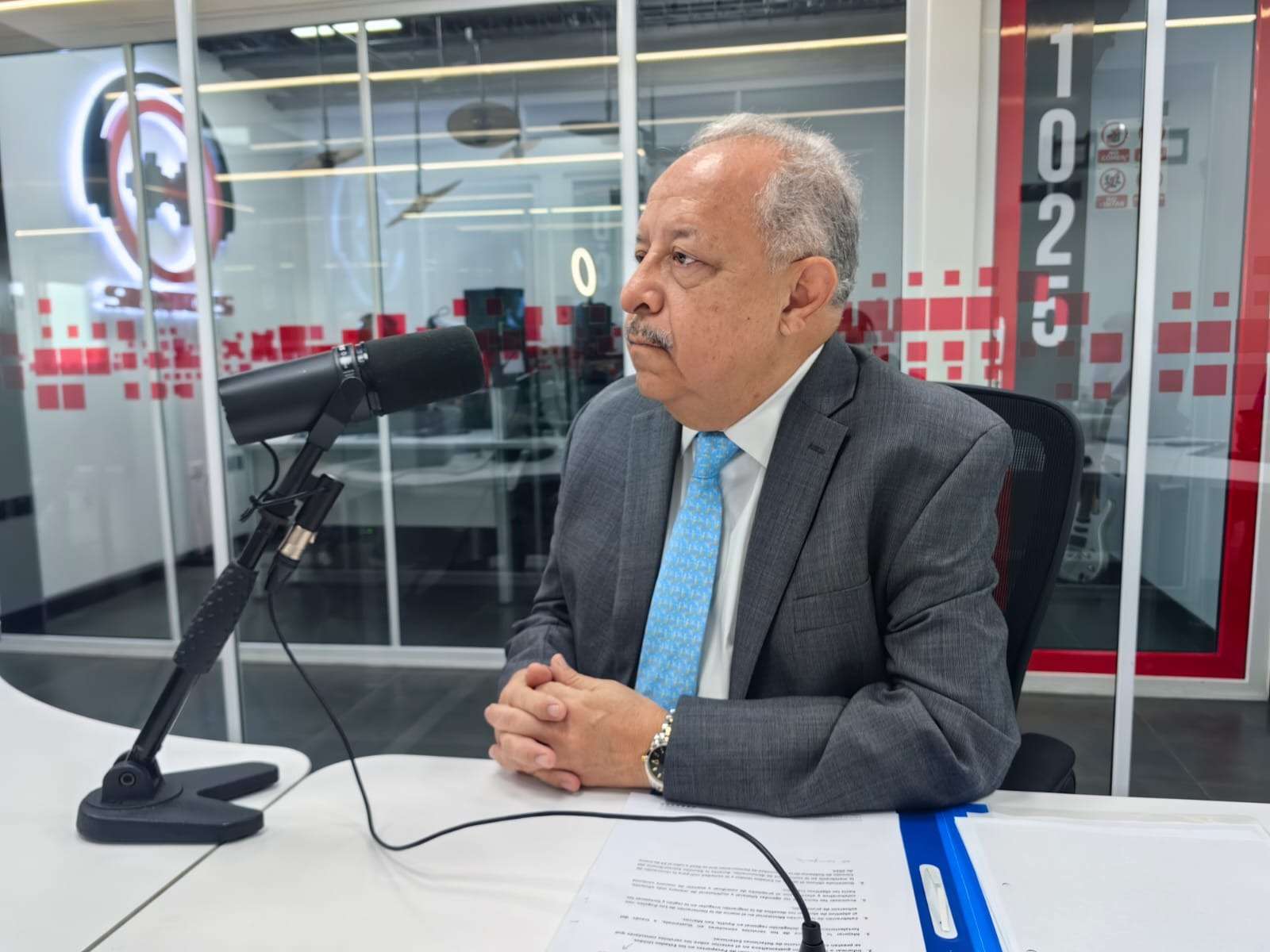 Carlos Martínez, Ministro Minex: