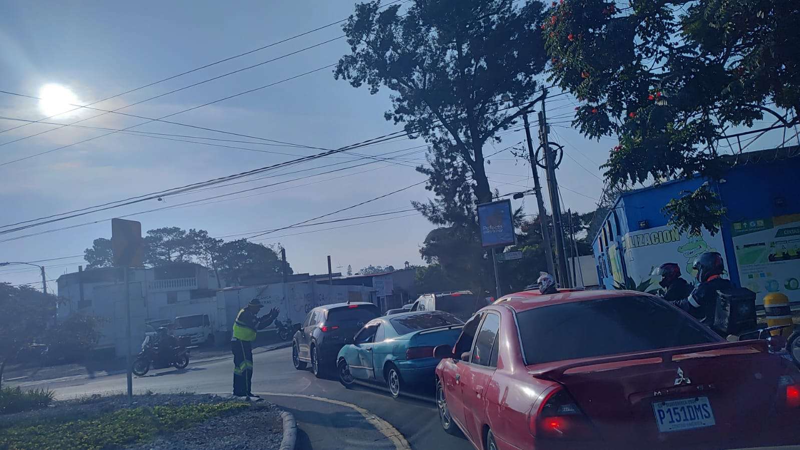 Caos Vehicular en Periférico, Mariscal y Charcas por Ataque Armado