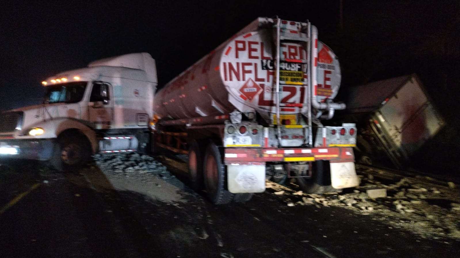 colisión pilotos ilesos