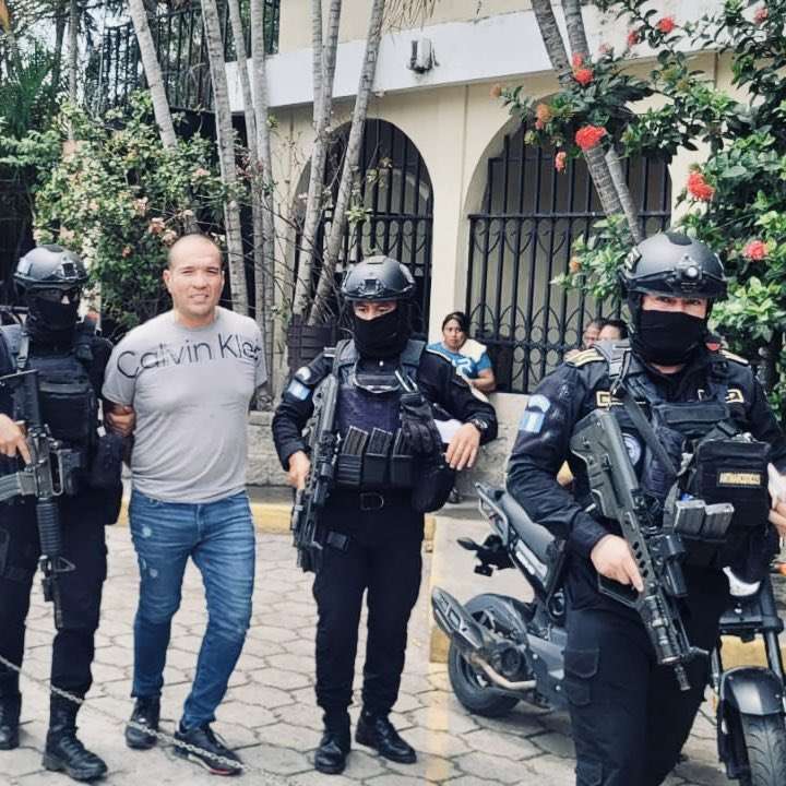 Capturan a alias 'Tartajo', sospechoso extraditable para corte en Florida