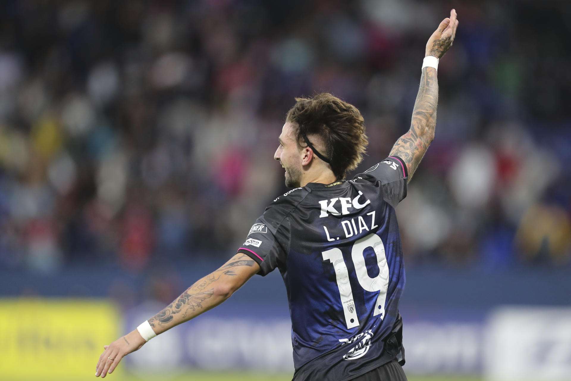 Cruzeiro anuncia el fichaje del argentino Lautaro Díaz