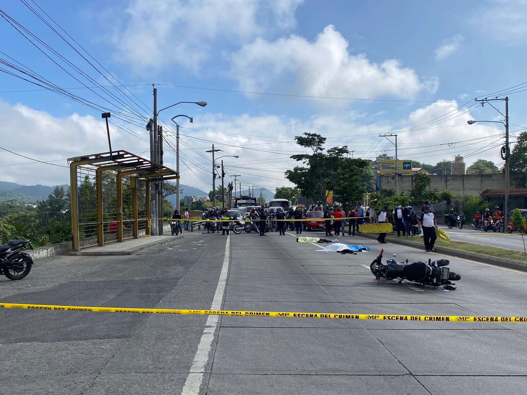 Motoristas pierden la vida en accidente de tránsito en kilómetro 13 de carretera al Atlántico