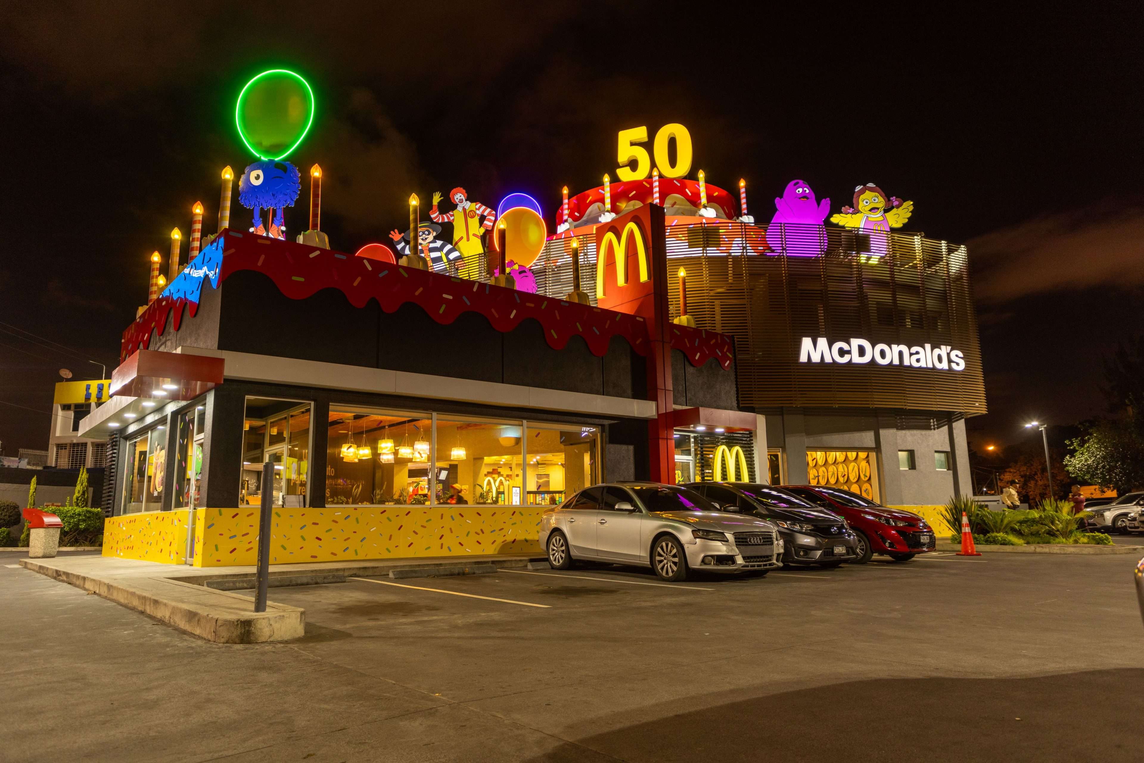 McDonald’s Liberación se llena de magia y sigue celebrando los 50 años de la marca en Guatemala