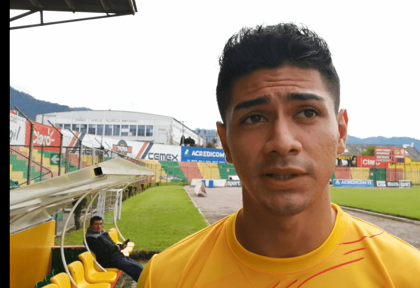 Jorge Mario Ajmac, el nuevo fichaje del CD Marquense con experiencia previa en Liga Nacional, está listo para jugar con su nuevo equipo. 