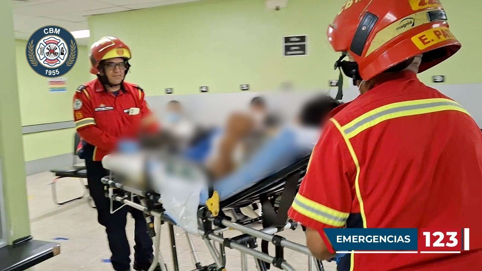 EN IMÁGENES | Explosión en la Calzada Atanasio Tzul deja un herido