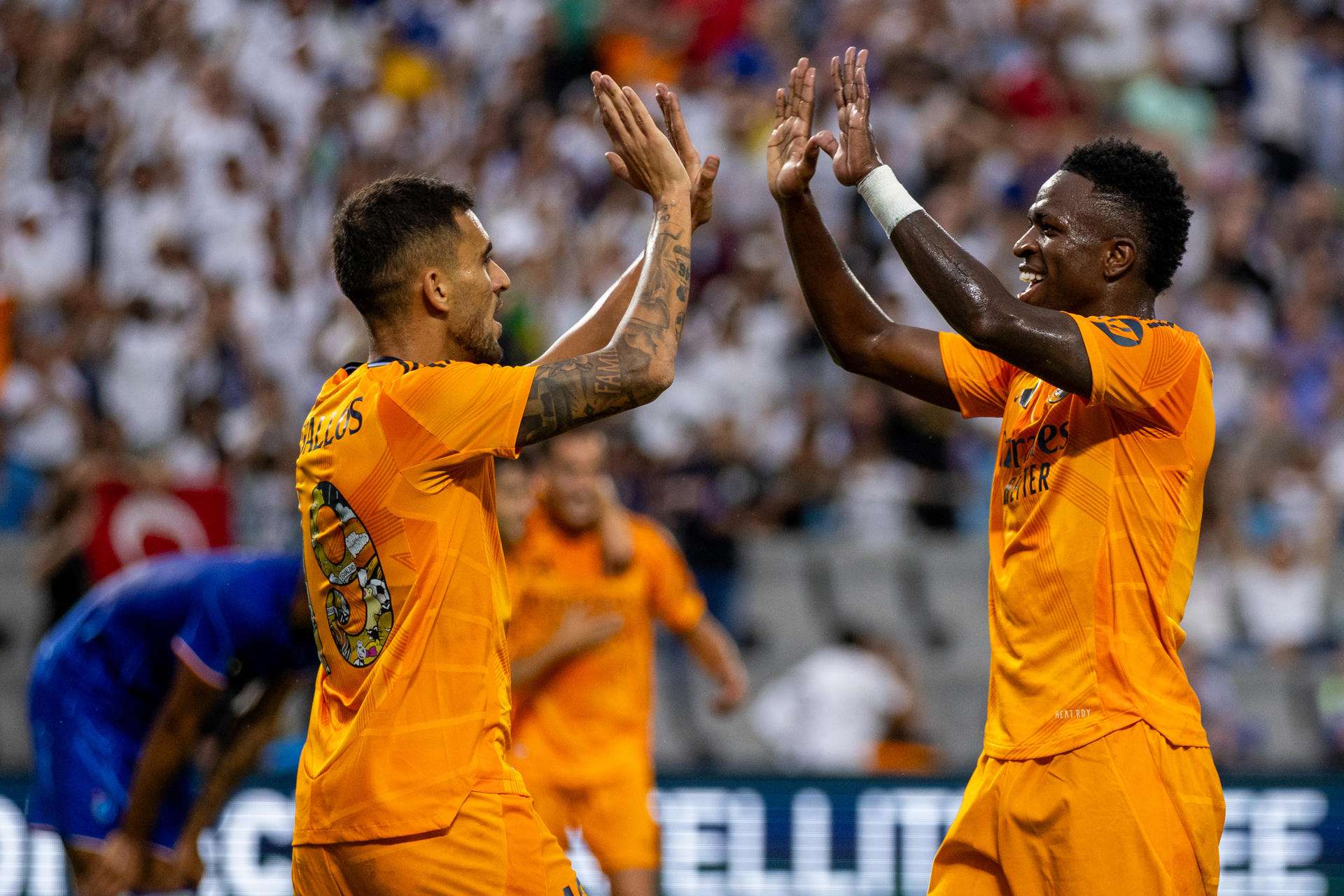 2-1. Vinícius sonríe y el Madrid se va de Estados Unidos con victoria