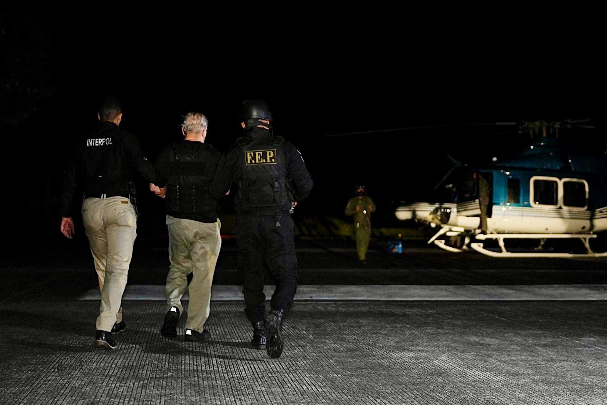 Luis Rabbé regresa a Guatemala bajo custodia tras ser deportado desde México