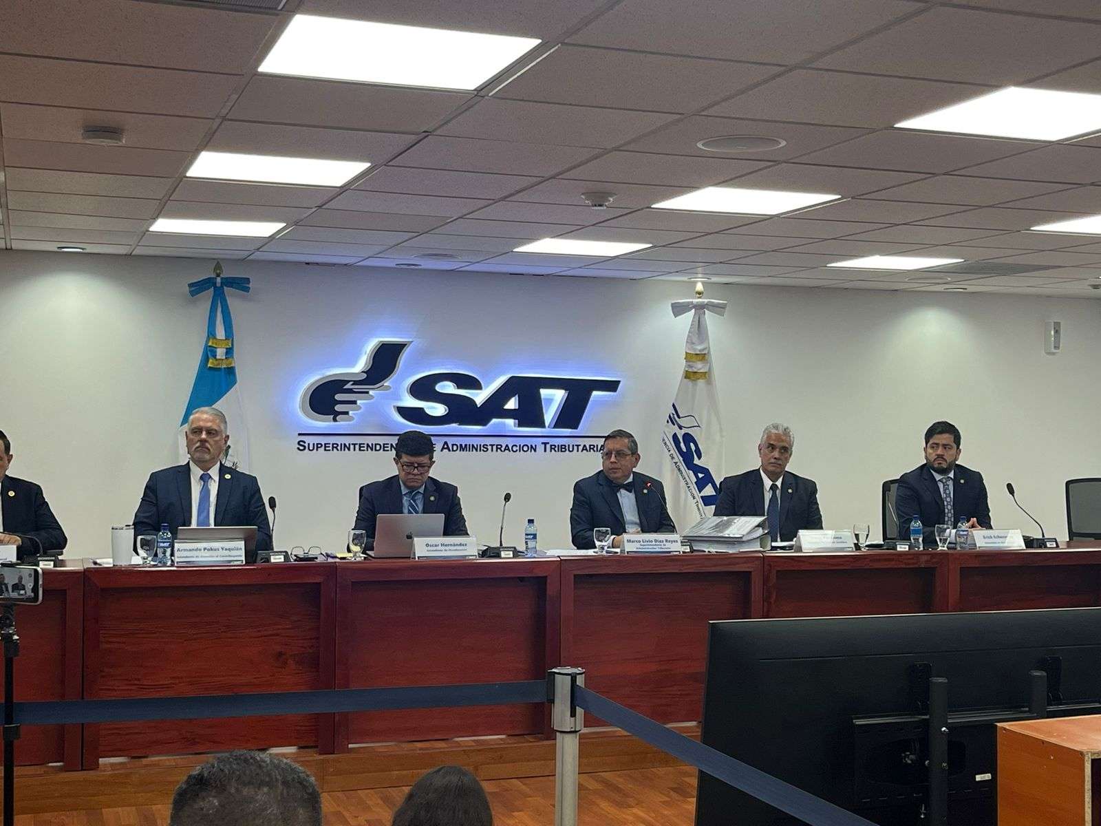 Descubren red de 410 empresas en caso de defraudación tributaria por más de Q300 millones