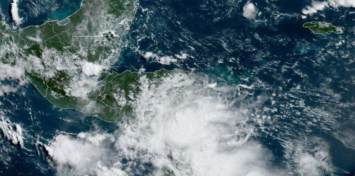 ¿Cómo estará el clima este fin de semana? Insivumeh anticipa lluvias y tormentas en Guatemala
