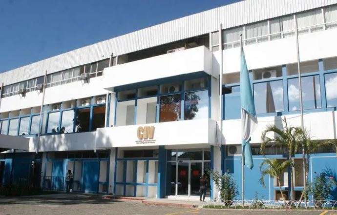 ¿Por qué el Ministerio de Comunicaciones es la gallina de los huevos oro de los Gobiernos?