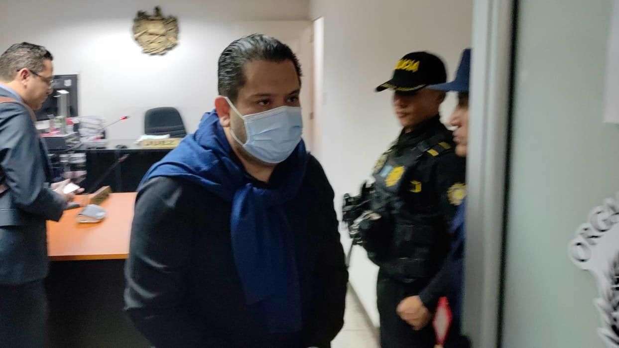 Ramiro Muñoz, exfuncionario del TSE, es ligado a un segundo proceso y enviado a prisión