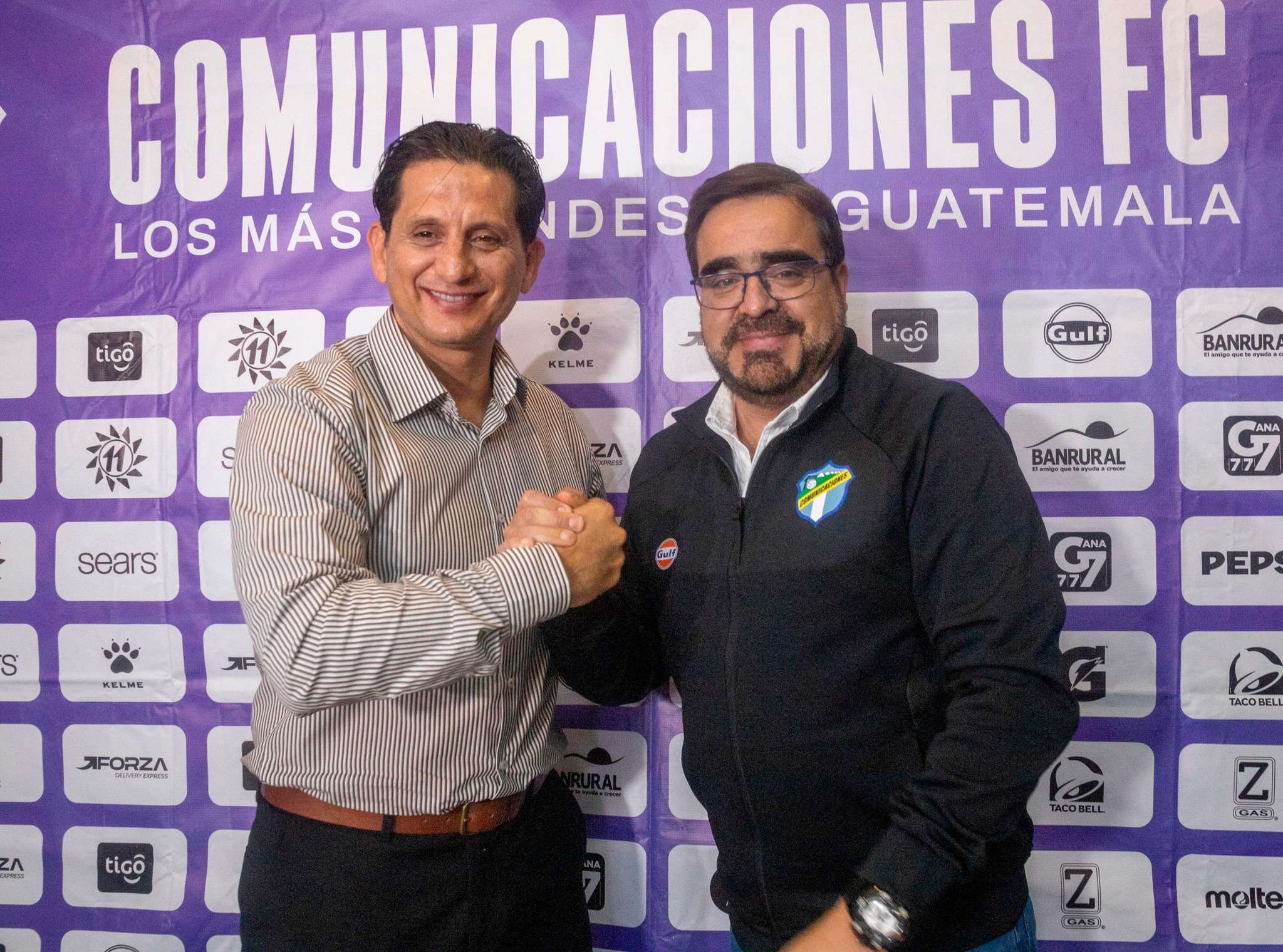 Comunicaciones presenta a Ronald González como nuevo director técnico