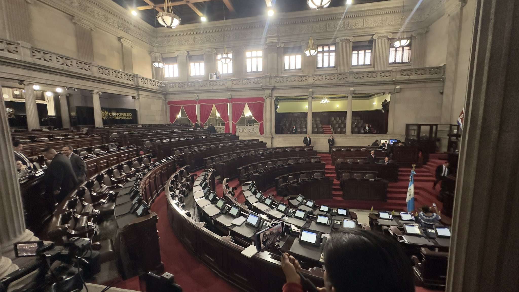 Otra sesión cancelada por falta de quórum ¿Cuándo se elegirá a los nuevos magistrados?