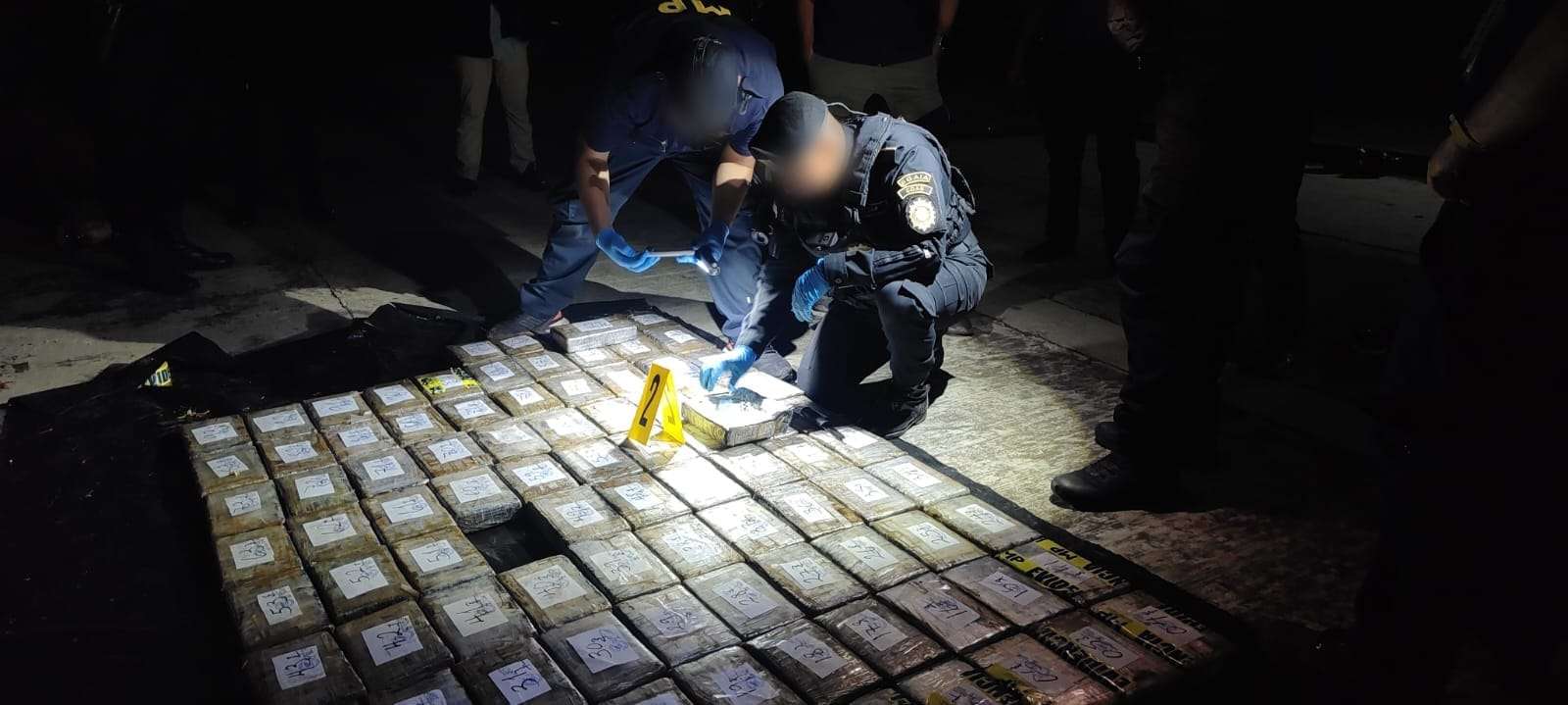 Incautan 99 paquetes de cocaína tras persecución en Coatepeque, Quetzaltenango