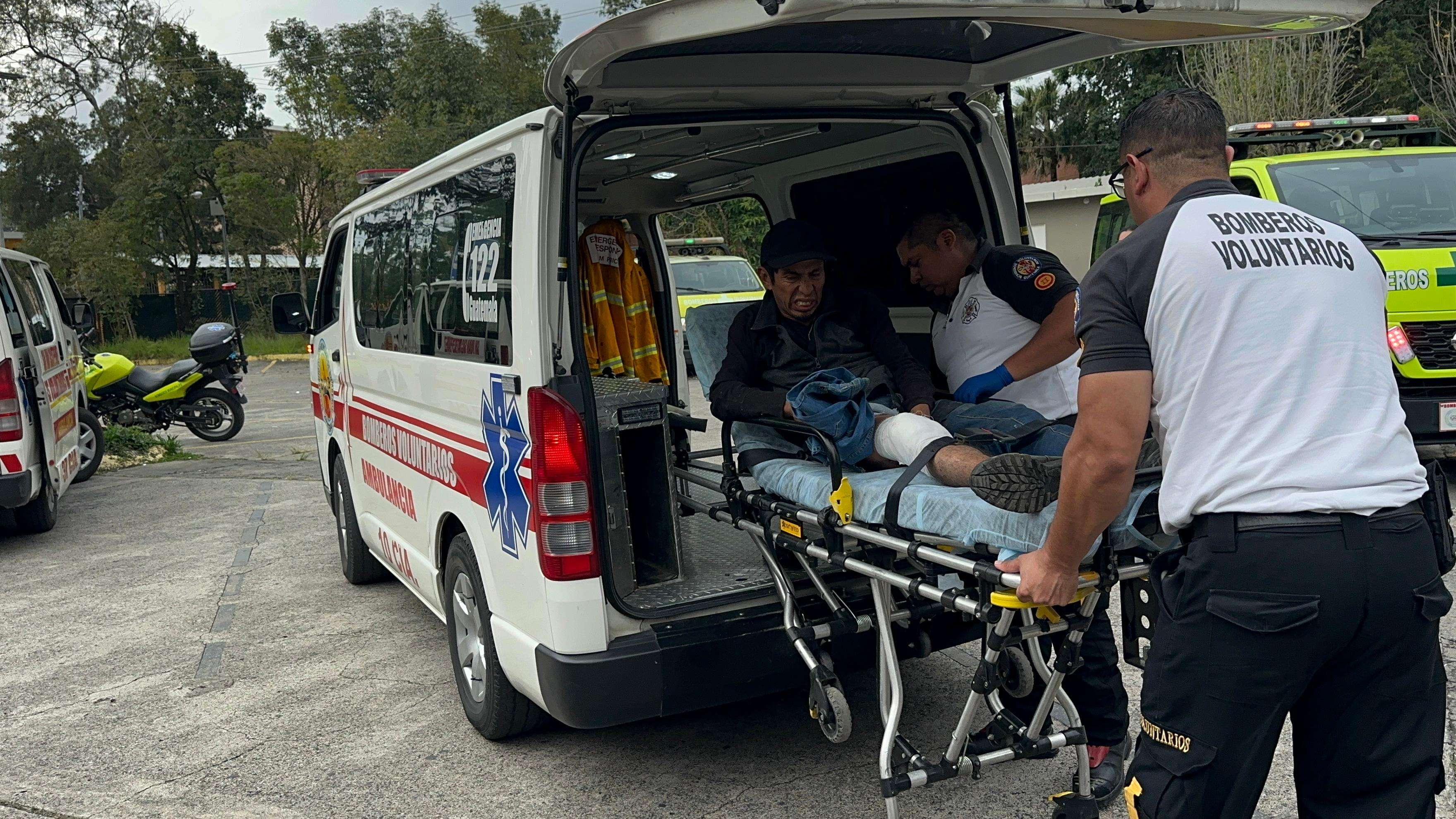 Ataque armado en canchas polideportivas deja un muerto y dos heridos en zona 3