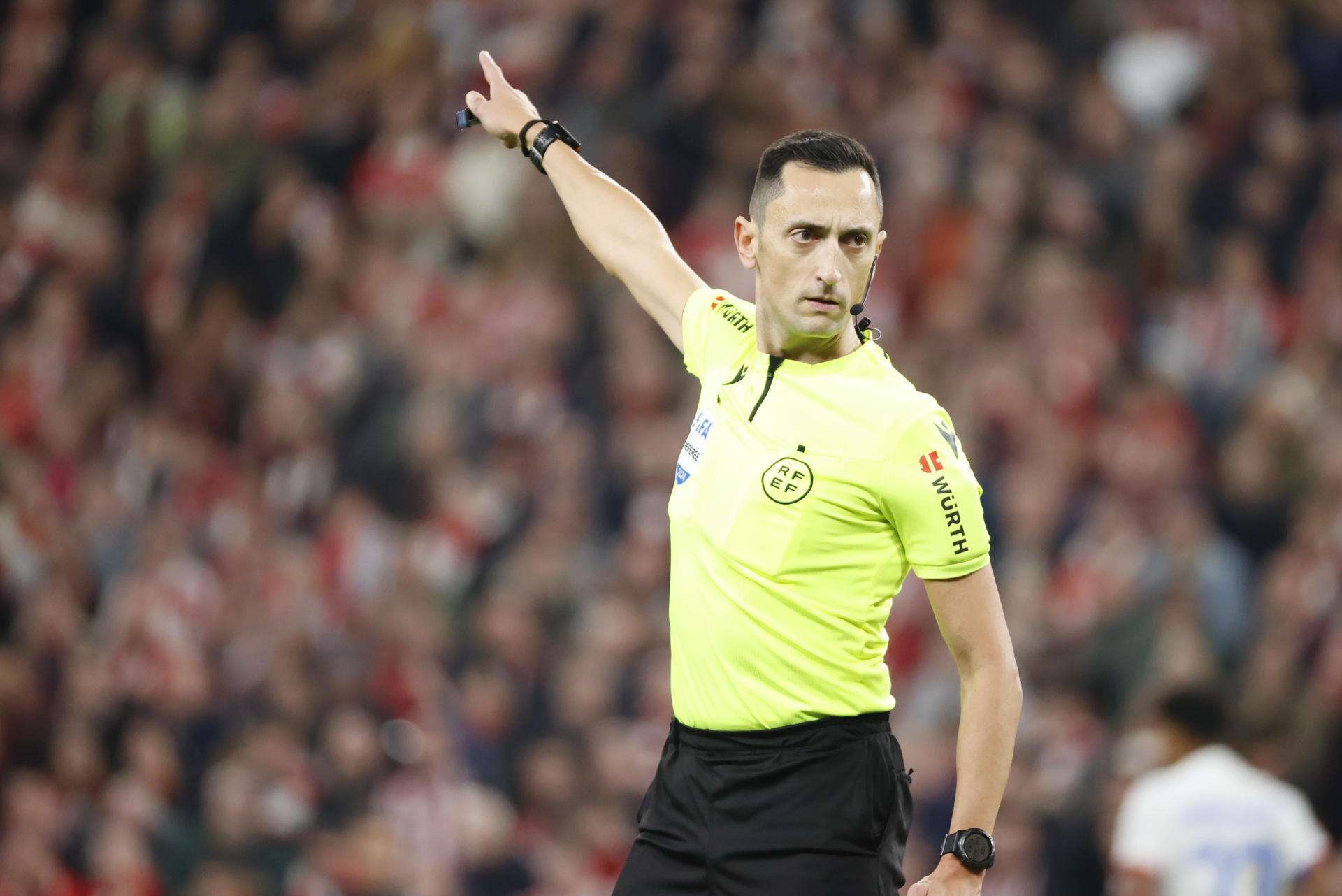 Sánchez Martínez dirigirá el clásico Real Madrid-Barcelona