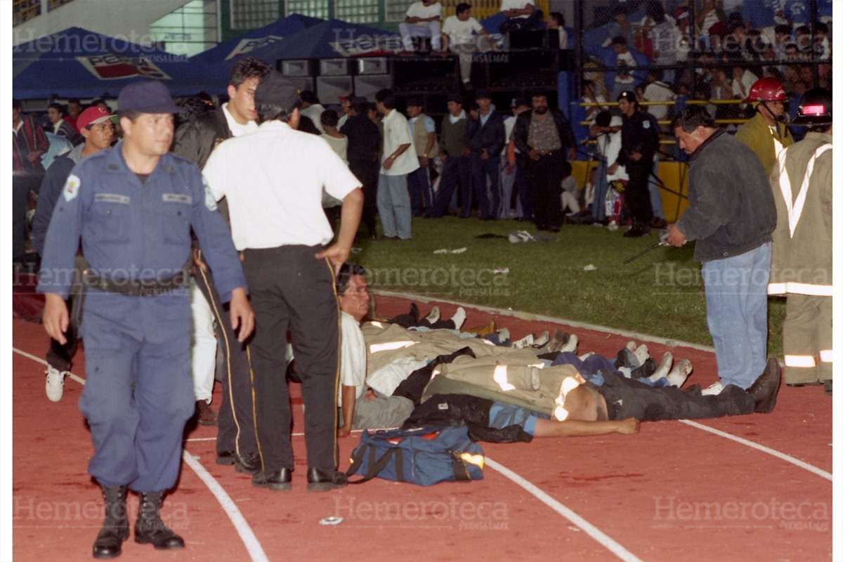 fallecidos estadio nacional 1996
