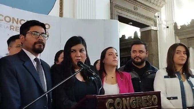 Andrea Reyes: «Hicieron una acción ridícula e ilegal para cancelar el partido Movimiento Semilla»