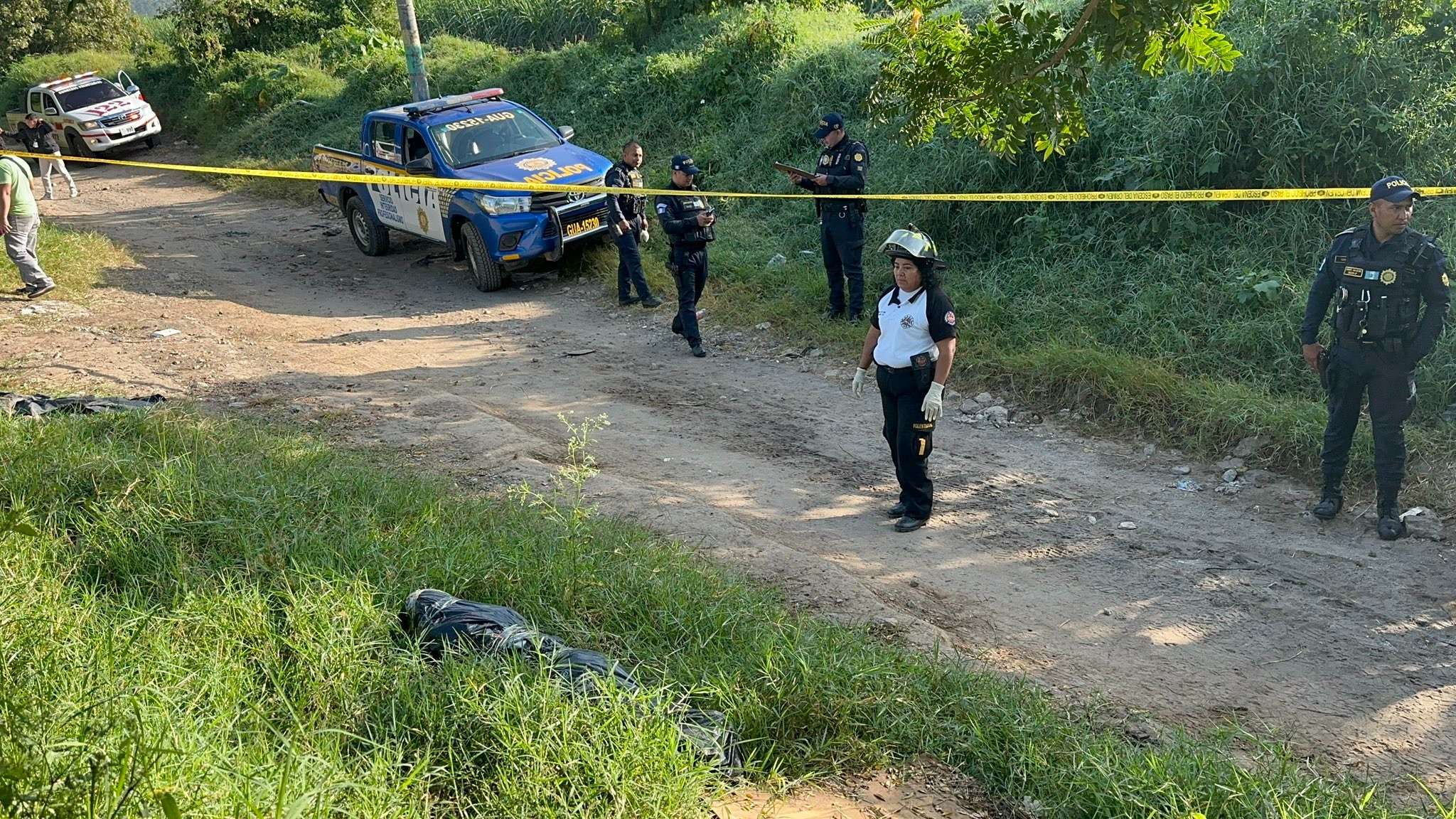 Cuerpo Villa canales