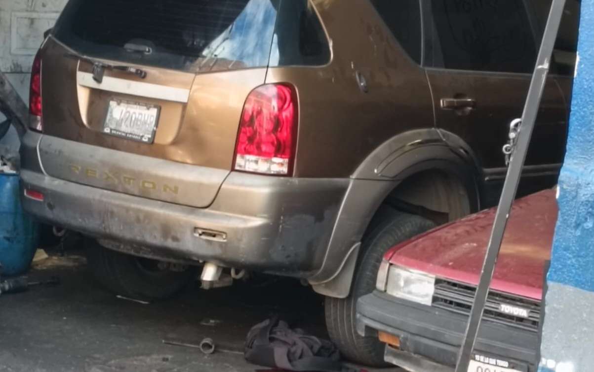 Reportan ataque armado en taller de mecánica en zona 8