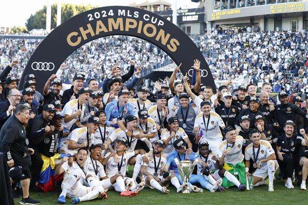 LA Galaxy agranda su leyenda con su sexta MLS Cup, dedicada a Riqui Puig