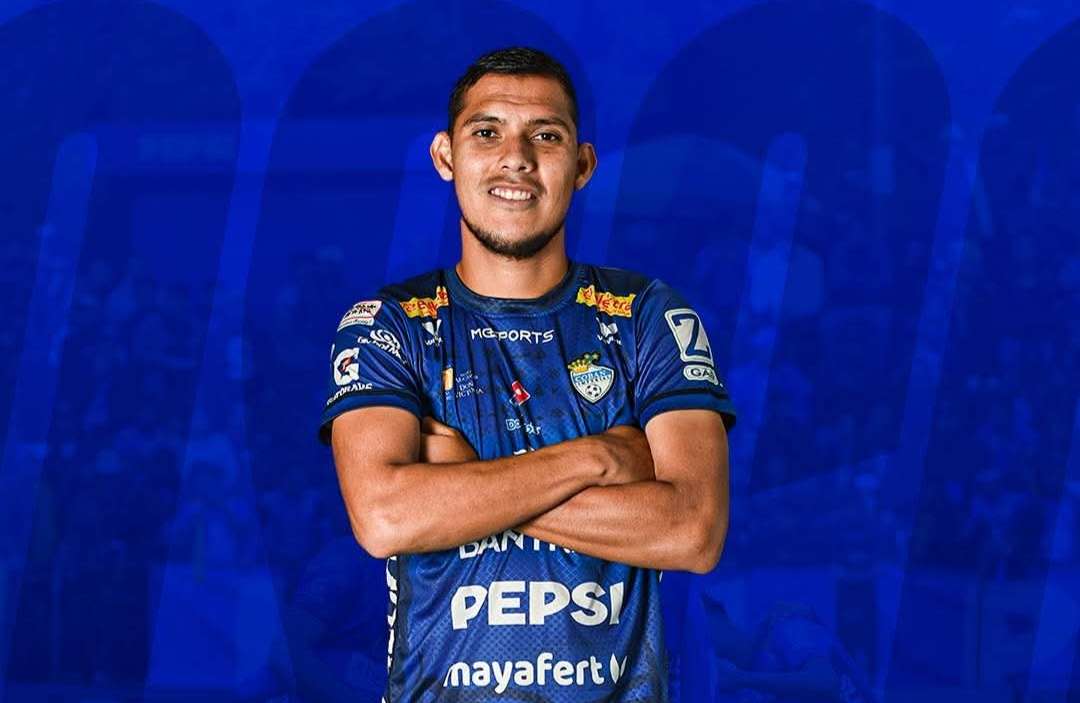 Sacachispas se refuerza con jugador proveniente de Cobán