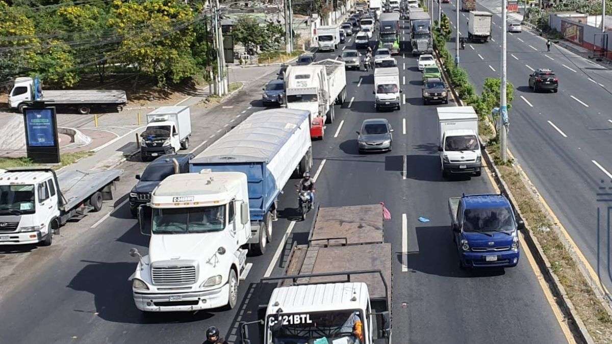 ¿Eres transportista? Estas son las restricciones de transporte pesado en Guatemala