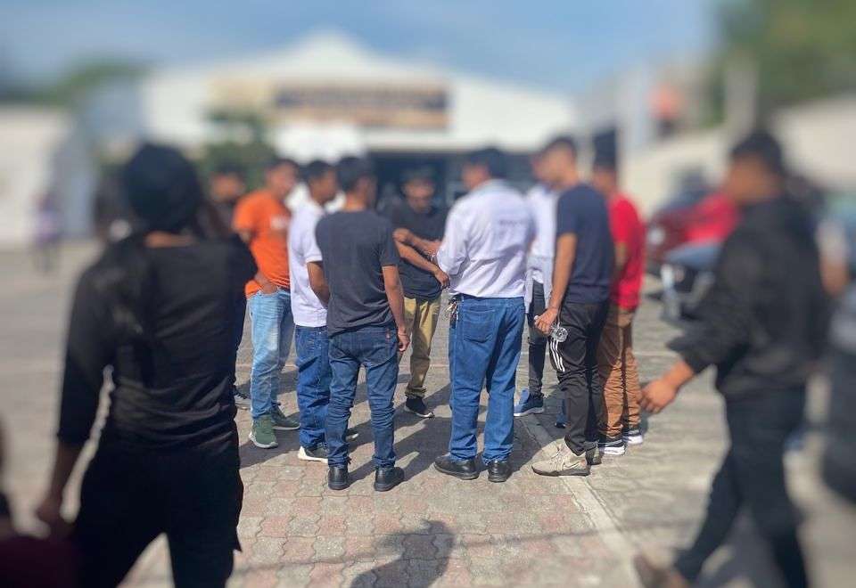 Guatemala recibe a 264 migrantes retornados en tres vuelos este viernes