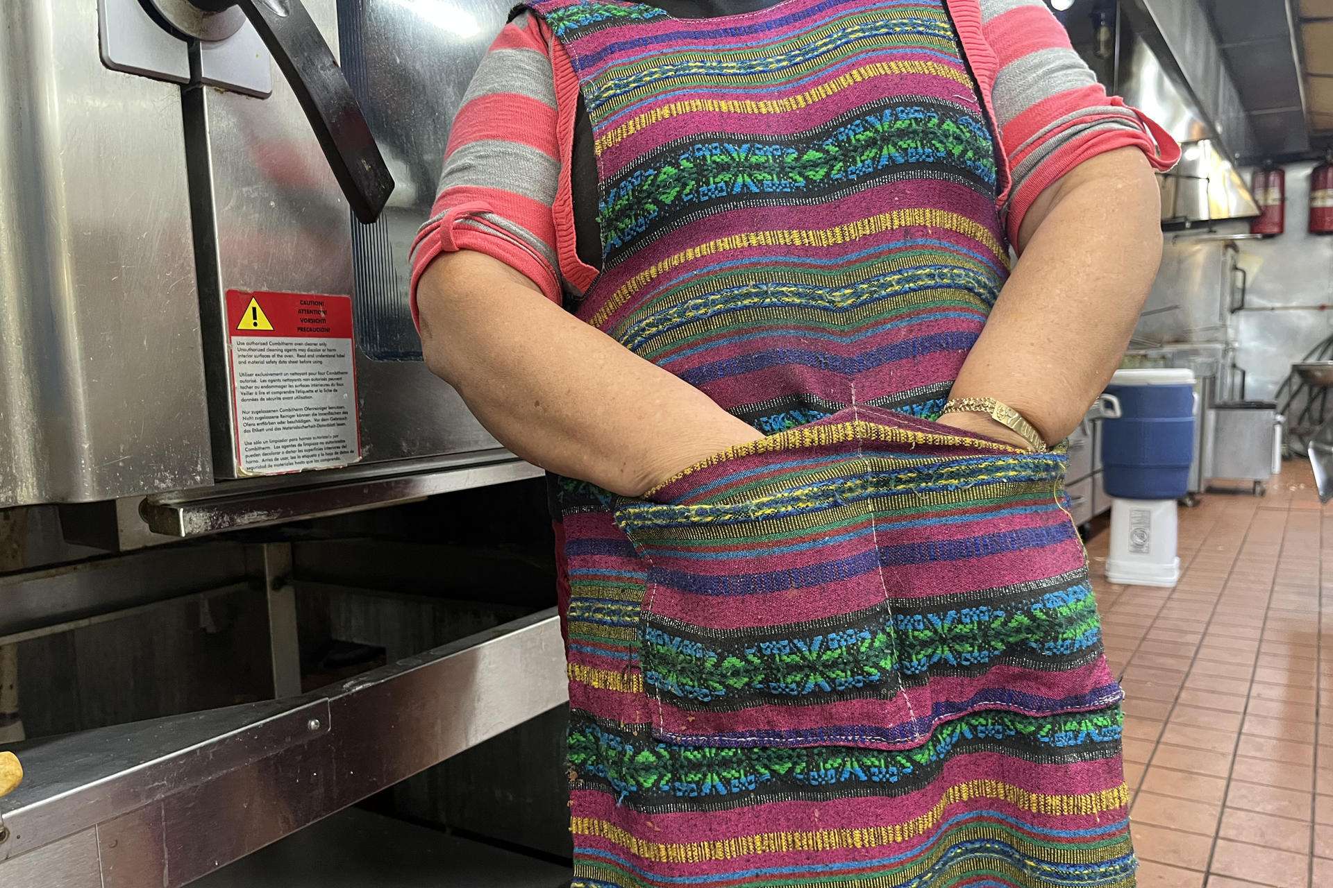 «Hay que pagar facturas»: deportaciones no paralizan a migrantes indocumentados en EE.UU.