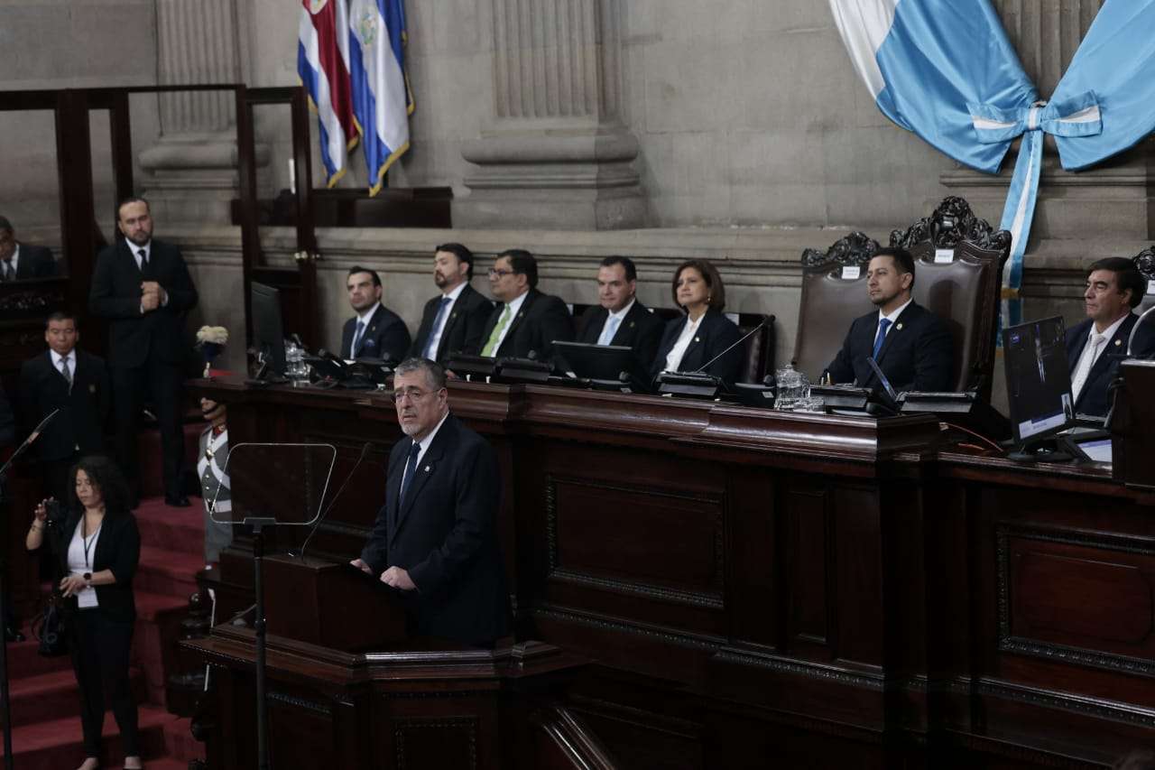 Bernardo Arévalo destaca logros del primer año y presenta planes para 2025