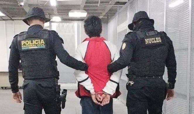 Capturan a hombre con múltiples órdenes de captura en zona 5