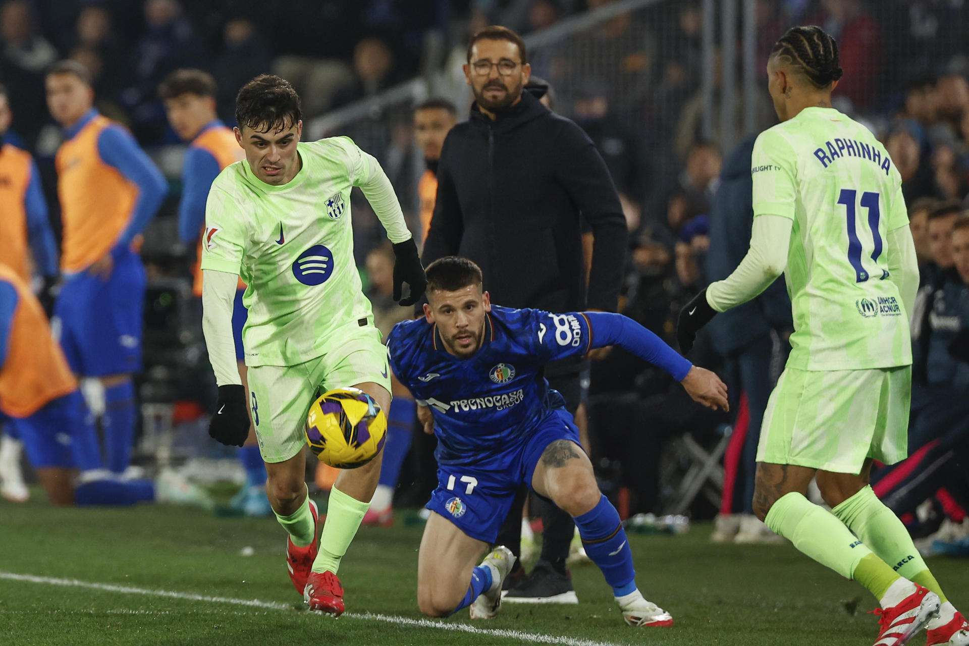 Pedri causa baja para enfrentar al Valencia