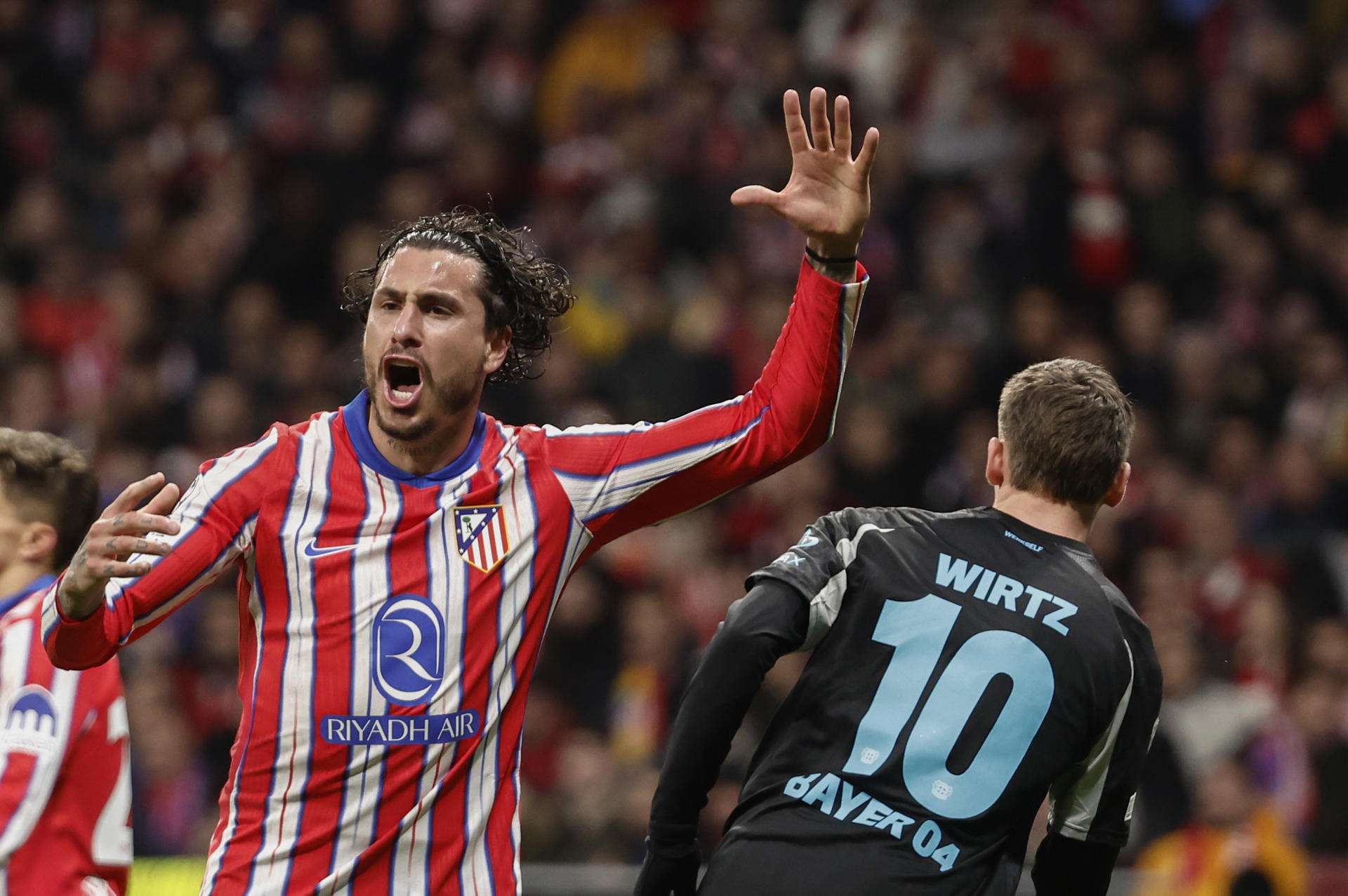 Por un tema de «ego» Giménez afirma que en dos ocasiones quiso dejar al Atlético de Madrid