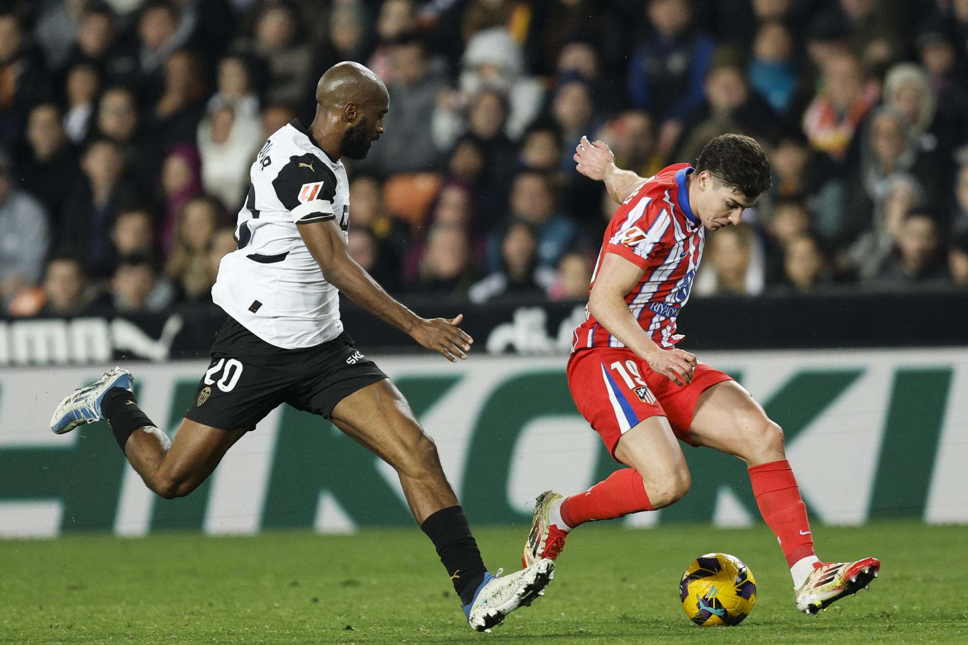 Julián Álvarez: «Si bien estamos líderes, tenemos que pensar con humildad y trabajo»